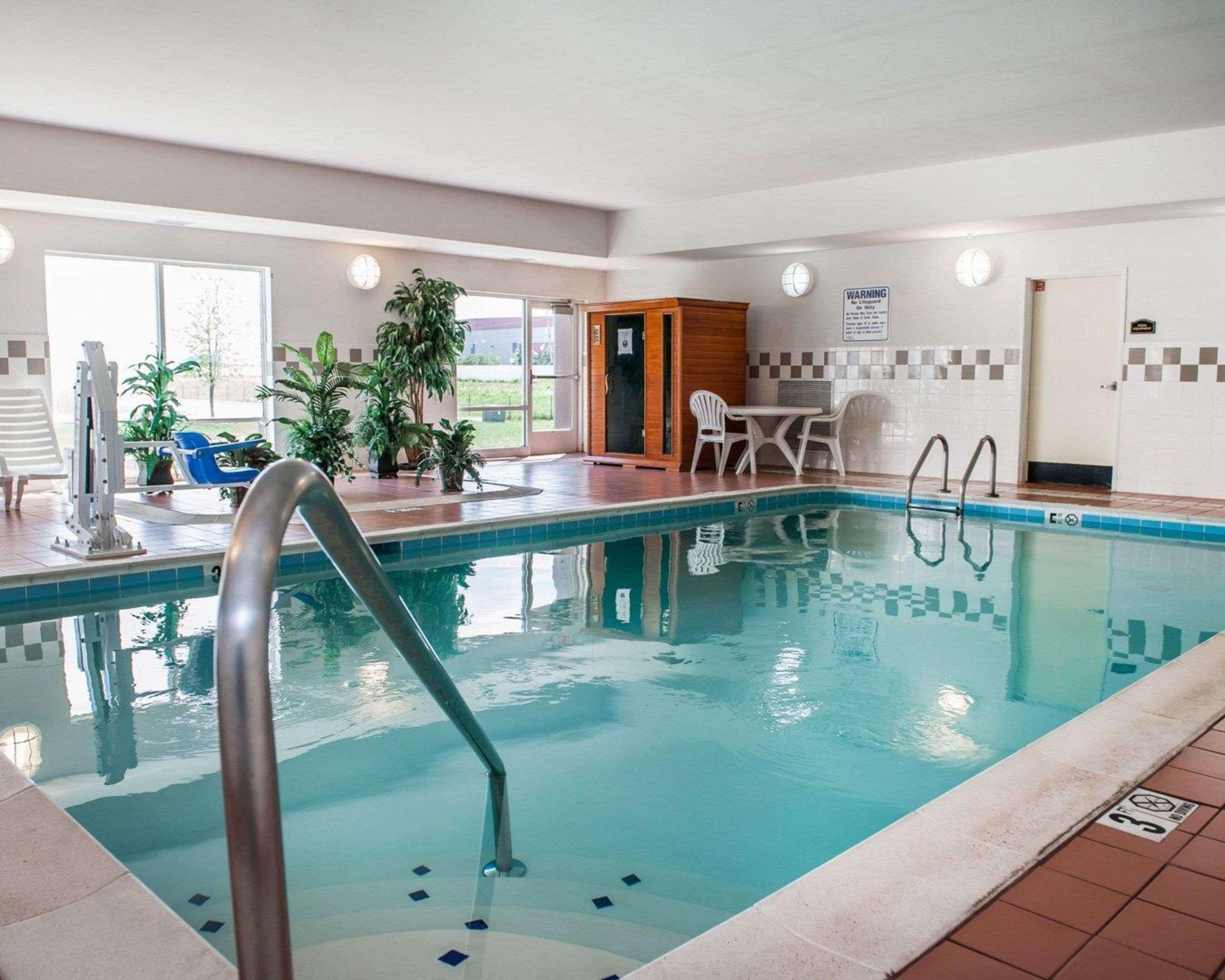 Comfort Suites Near Indianapolis Airport Exteriér fotografie